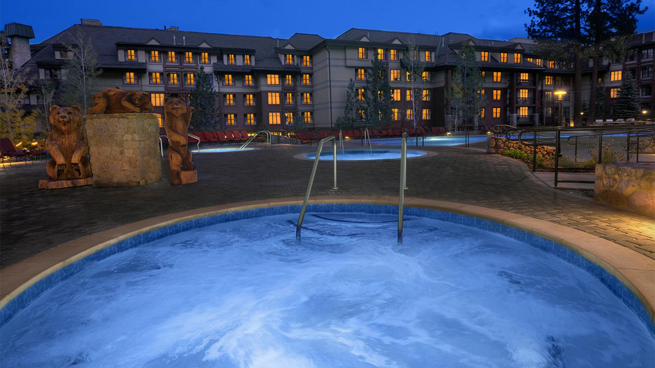 Whirlpool Spa Luar Ruangan